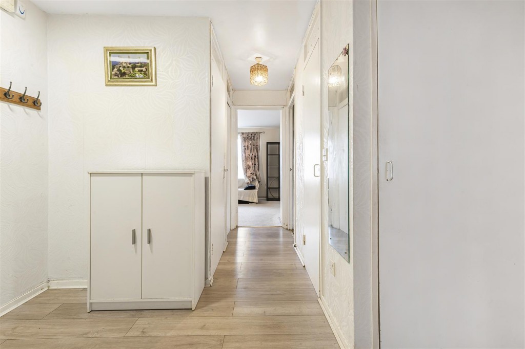 Tristram Close, Walthamstow, London, E17