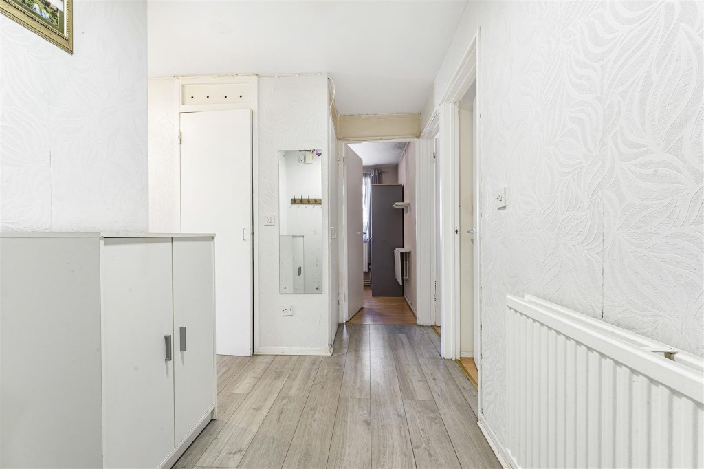 Tristram Close, Walthamstow, London, E17