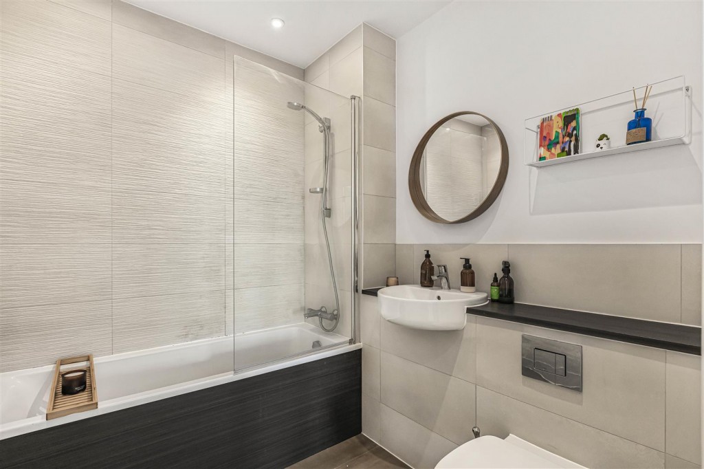 Beck Square, Leyton, London, E10