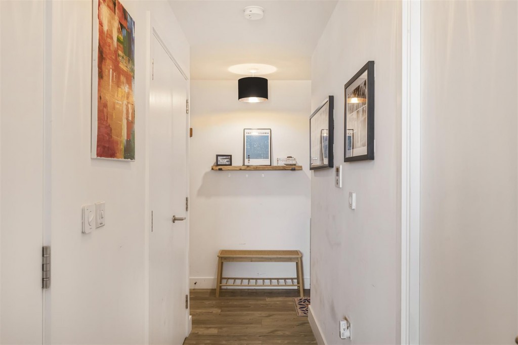 Beck Square, Leyton, London, E10