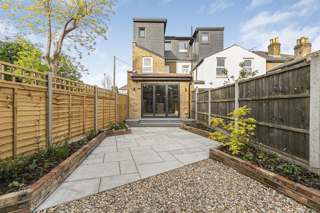 Shernhall Street, Walthamstow, London, E17