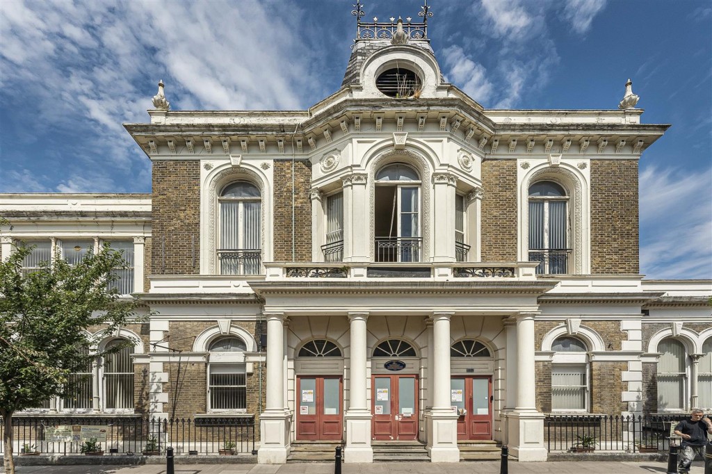 Connaught Court, Orford Road, Walthamstow, London, E17