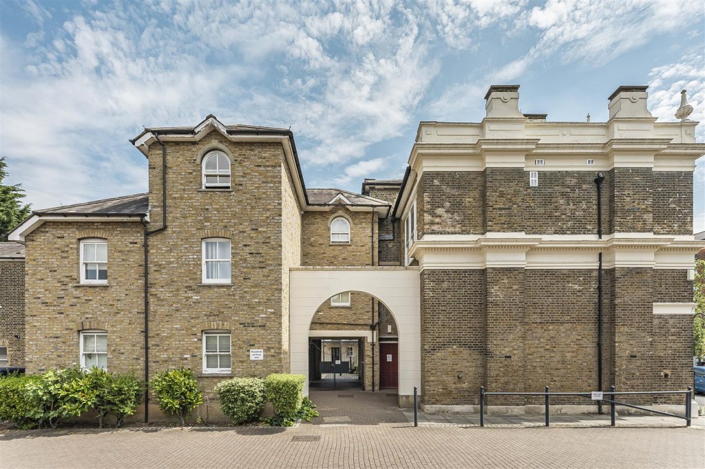 Connaught Court, Orford Road, Walthamstow, London, E17