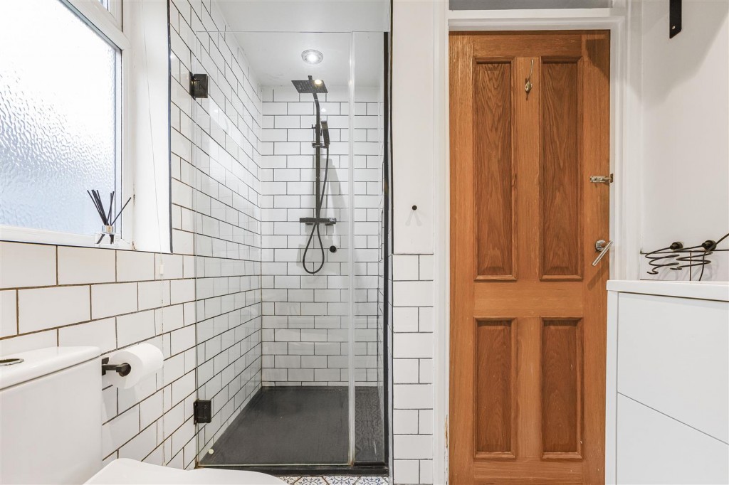 Lyndhurst Drive, Leyton, London, E10
