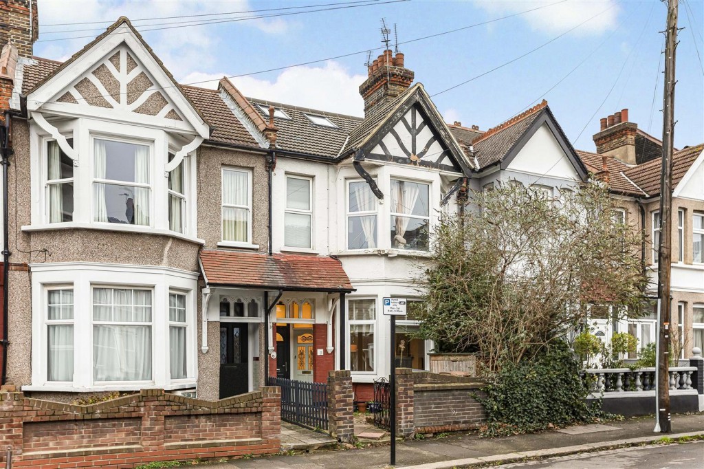 Lyndhurst Drive, Leyton, London, E10