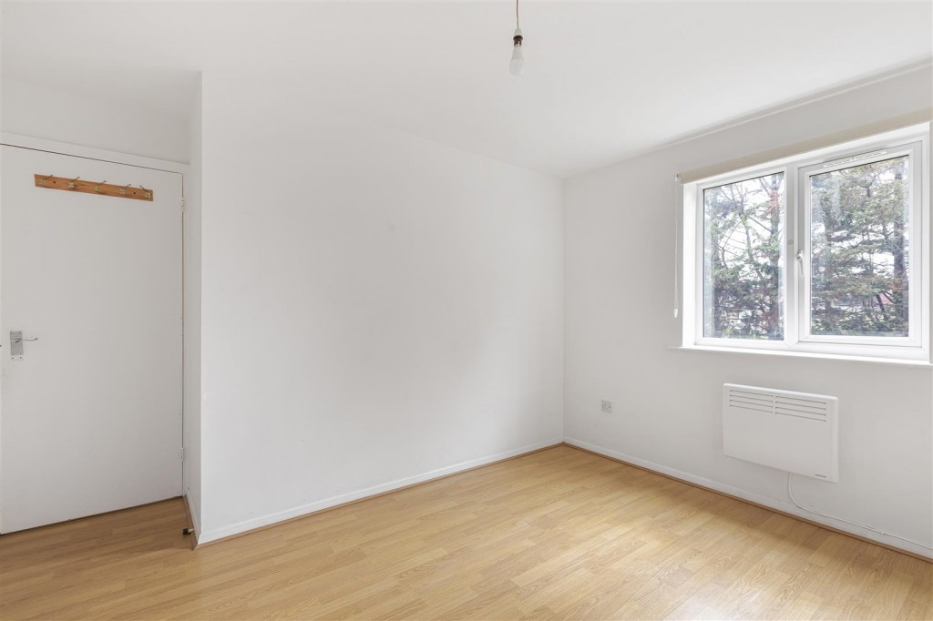 Yunus Khan Close, Walthamstow, London, E17