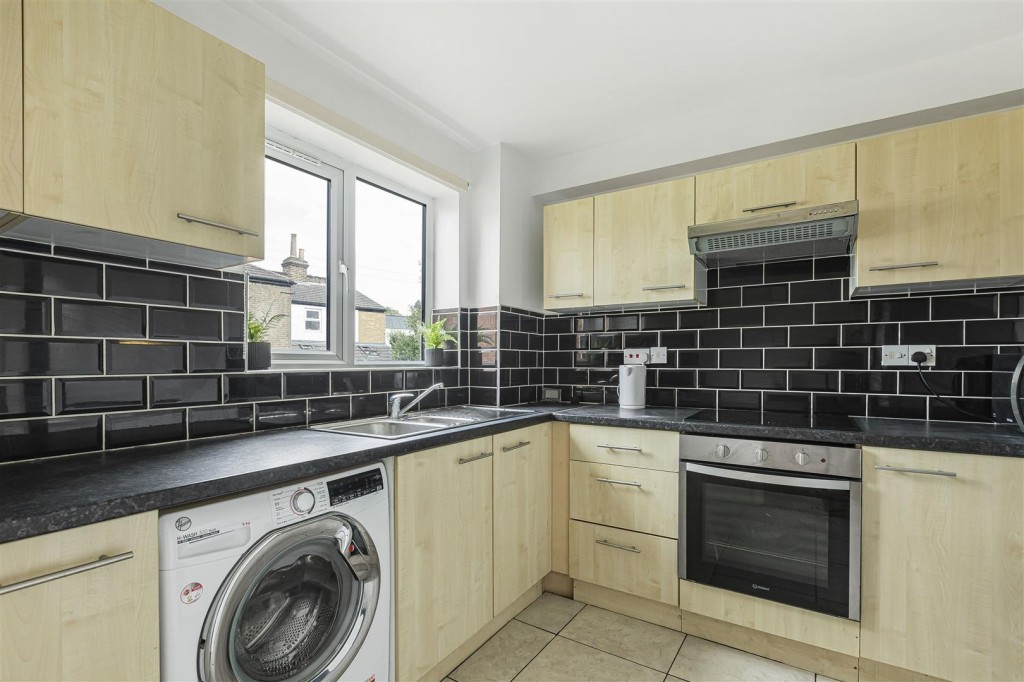Yunus Khan Close, Walthamstow, London, E17
