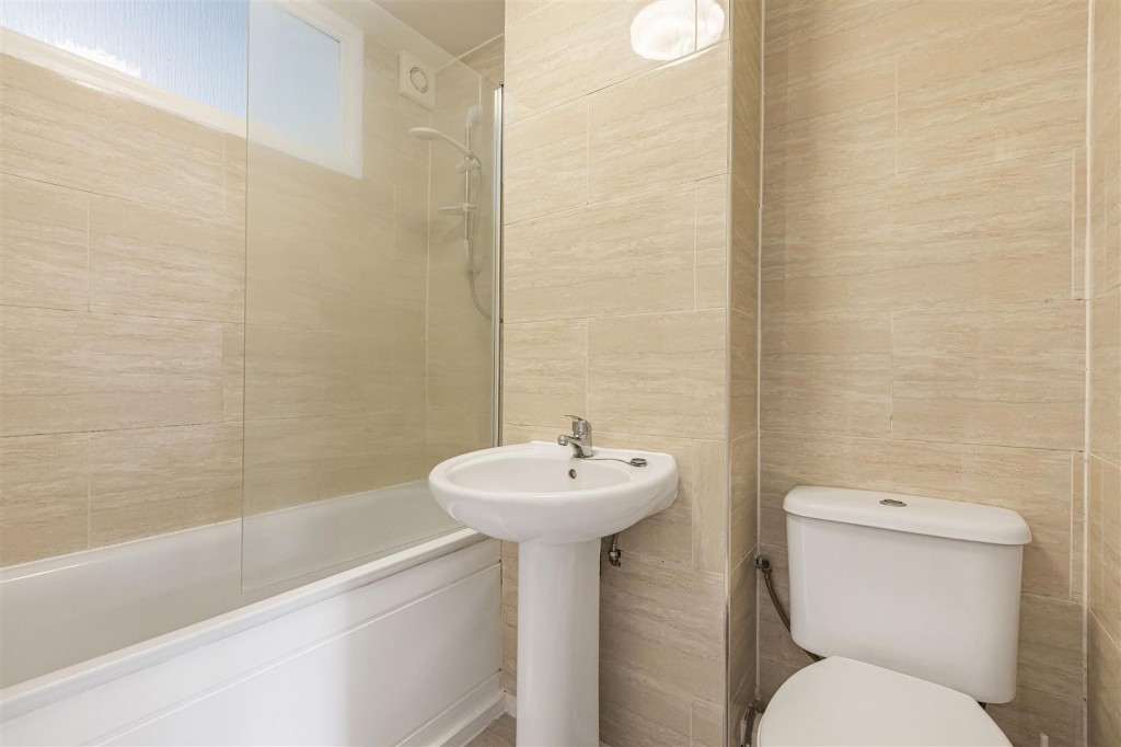 Yunus Khan Close, Walthamstow, London, E17