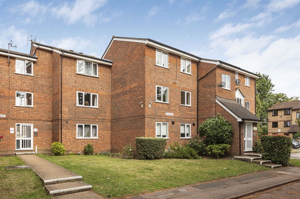 Yunus Khan Close, Walthamstow, London, E17