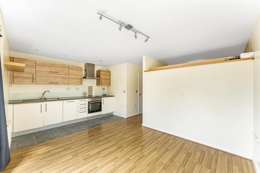 Vellum Court, Hillyfield, Walthamstow, London, E17