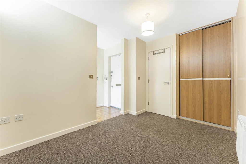 Vellum Court, Hillyfield, Walthamstow, London, E17