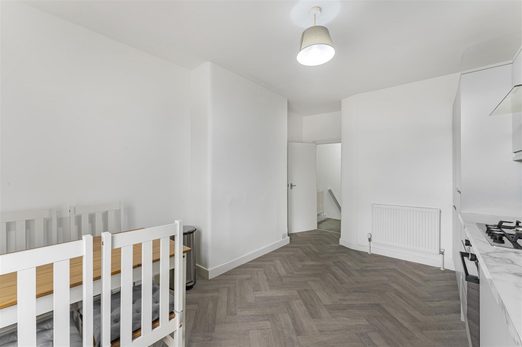 Lea Bridge Road, Leyton, London, E10