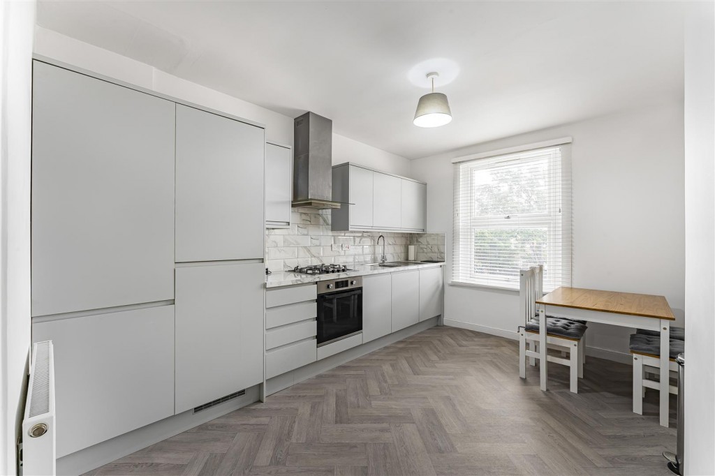 Lea Bridge Road, Leyton, London, E10
