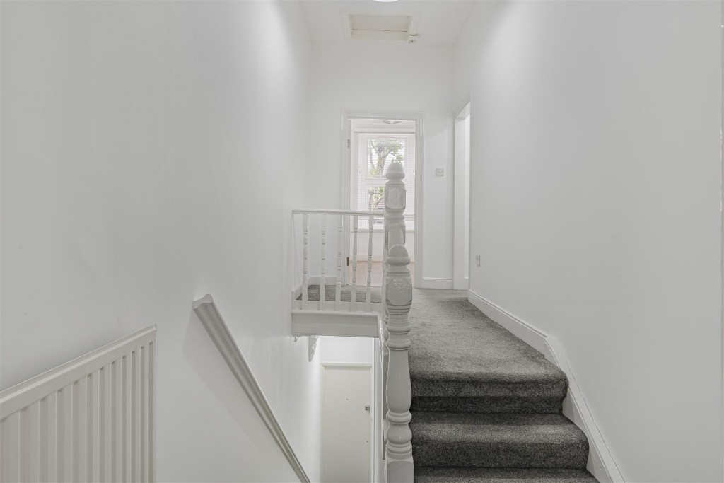 Lea Bridge Road, Leyton, London, E10