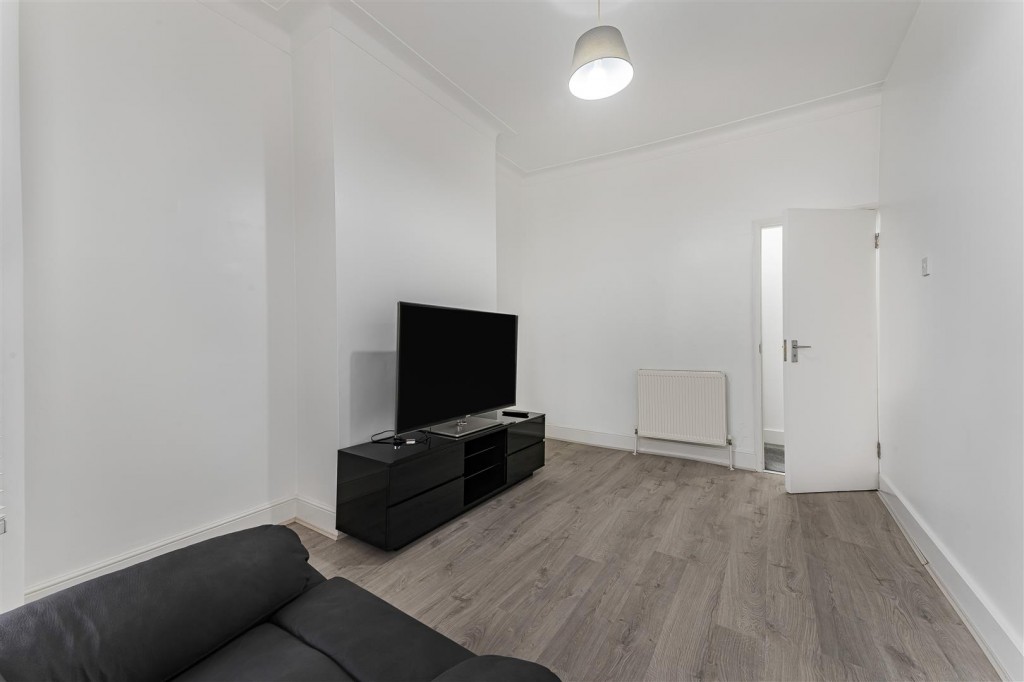Lea Bridge Road, Leyton, London, E10