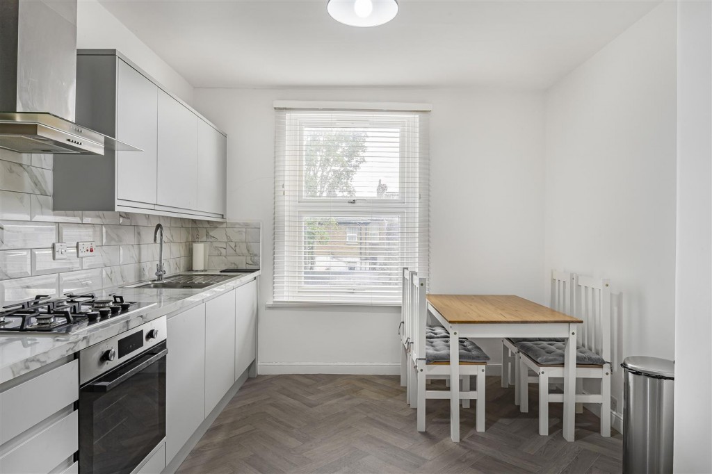 Lea Bridge Road, Leyton, London, E10