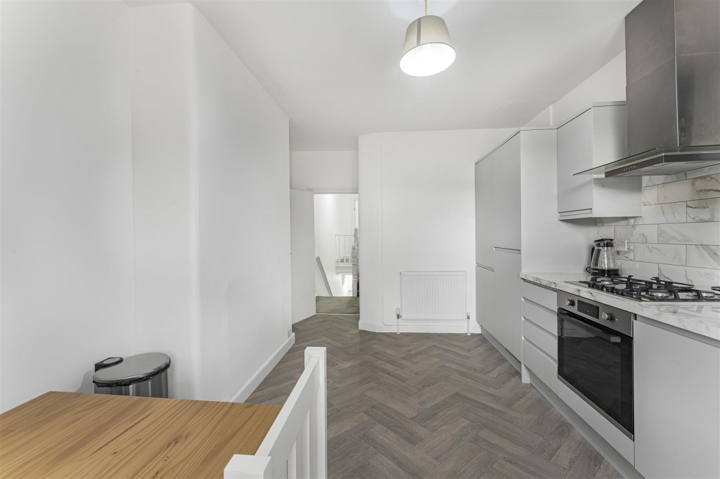Lea Bridge Road, Leyton, London, E10