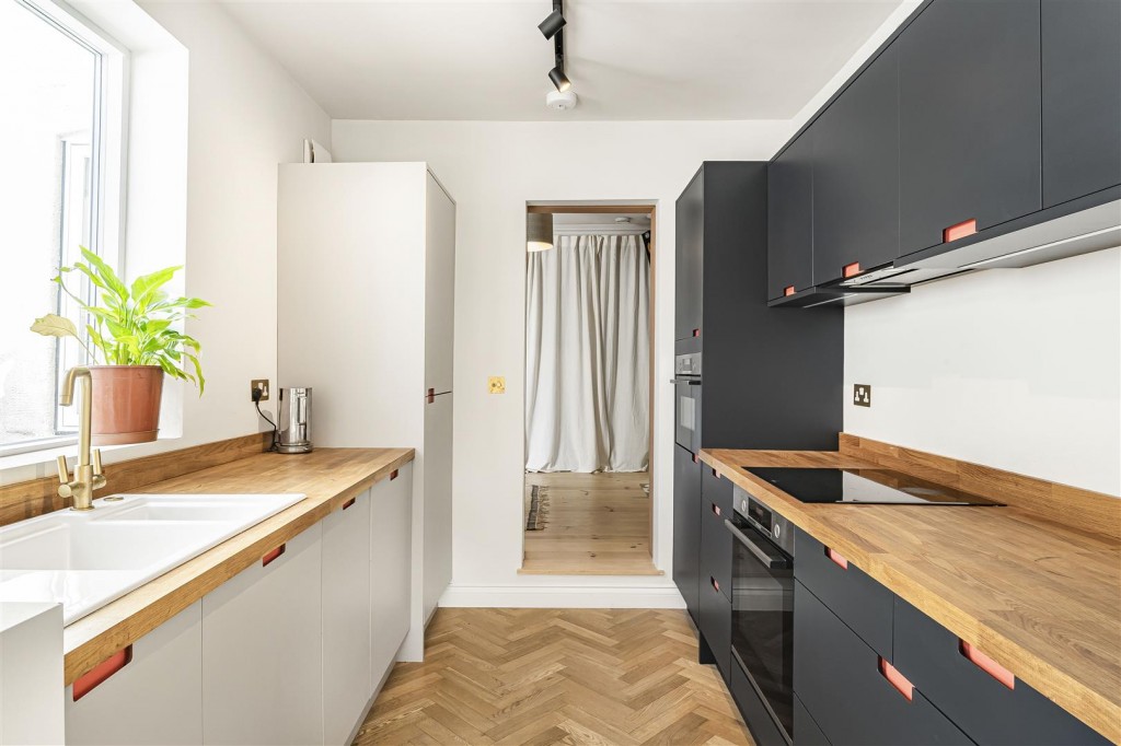 Tower Hamlets Road, Walthamstow, London, E17