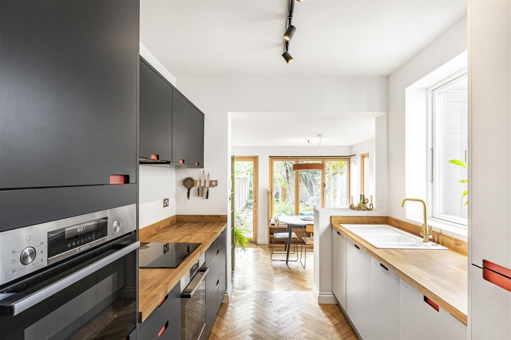 Tower Hamlets Road, Walthamstow, London, E17