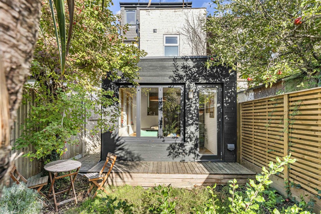 Tower Hamlets Road, Walthamstow, London, E17