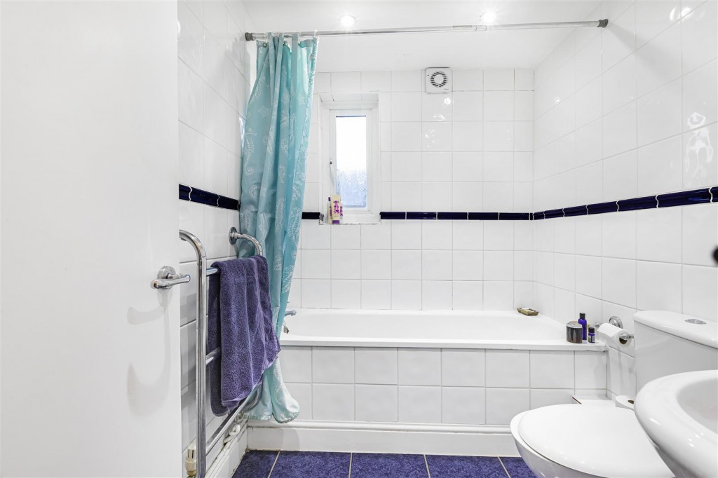 Pembroke Road, Walthamstow, London, E17