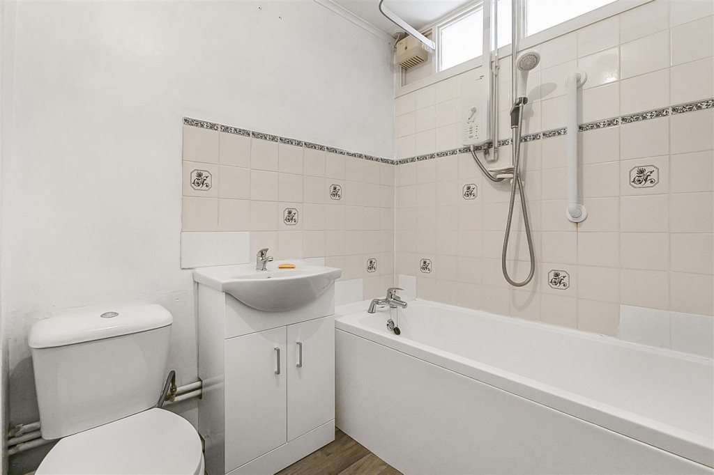 West Avenue, Walthamstow, London, E17