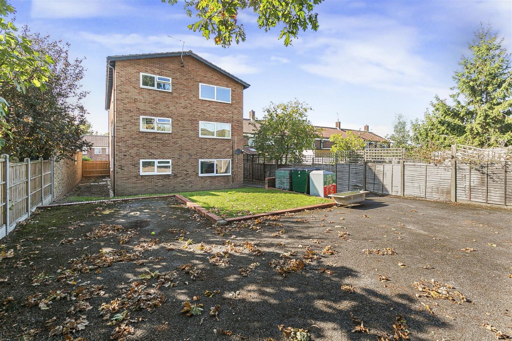 West Avenue, Walthamstow, London, E17