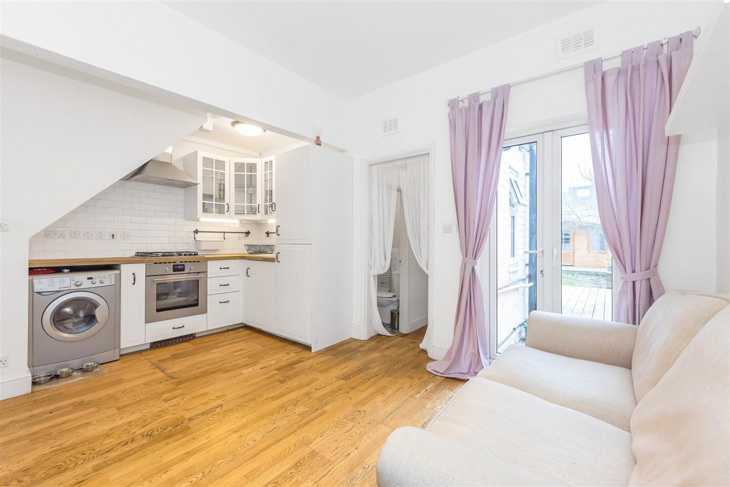 Bakers Avenue, Walthamstow, London, E17