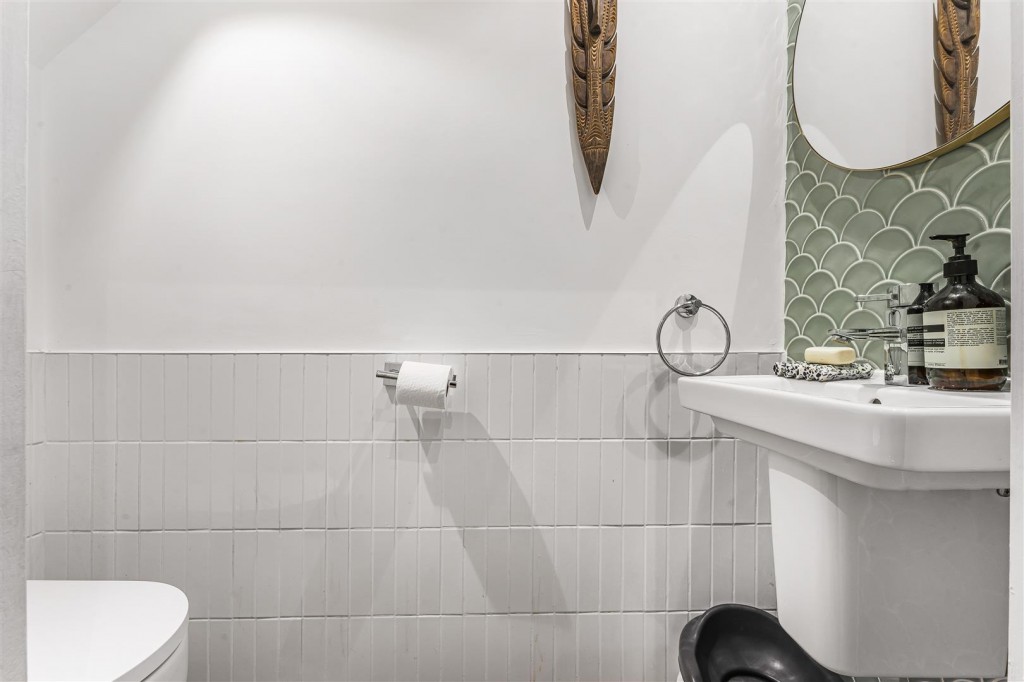 Lyne Crescent, Walthamstow, London, E17