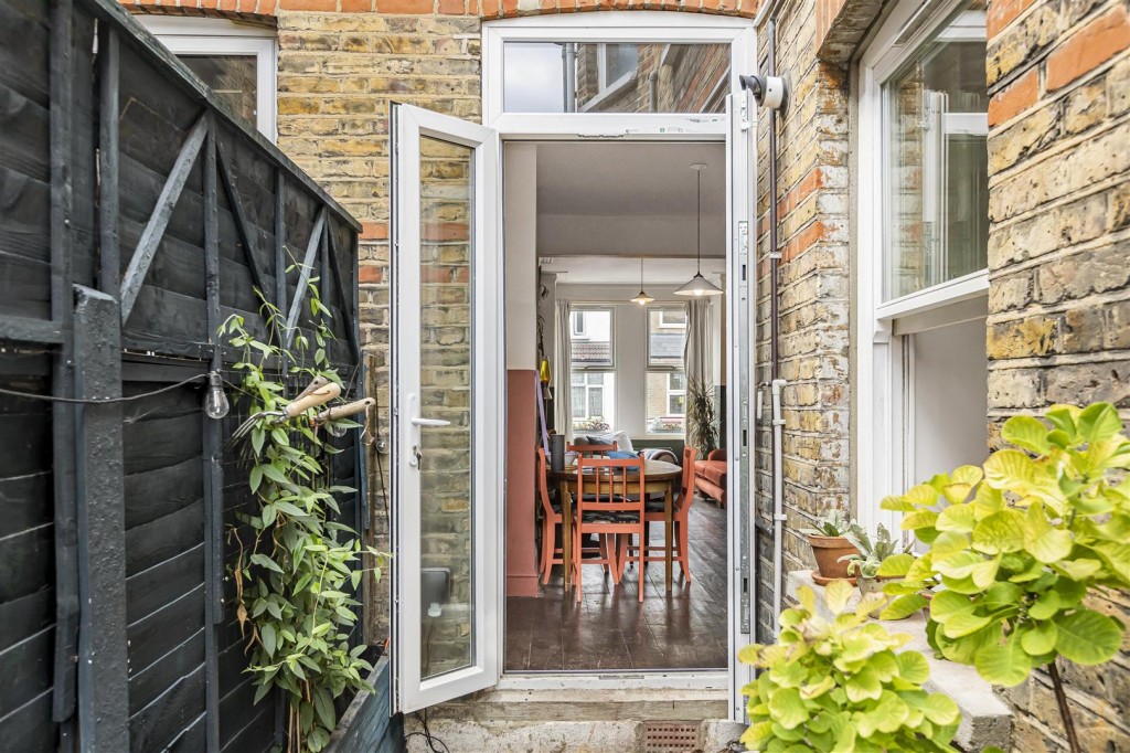 Francis Road, Leyton, London, E10