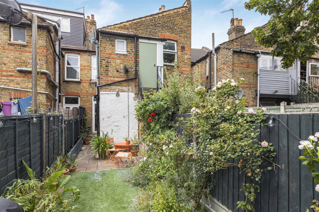 Francis Road, Leyton, London, E10