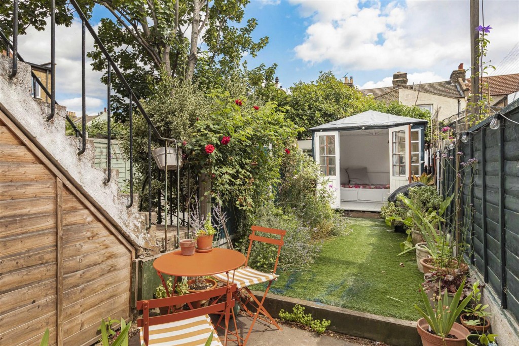 Francis Road, Leyton, London, E10