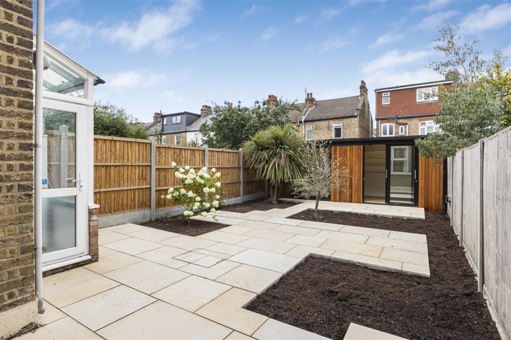 Grosvenor Road, Leyton, London, E10