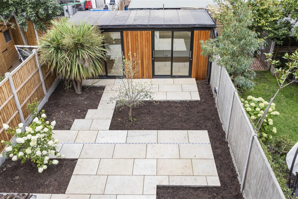 Grosvenor Road, Leyton, London, E10