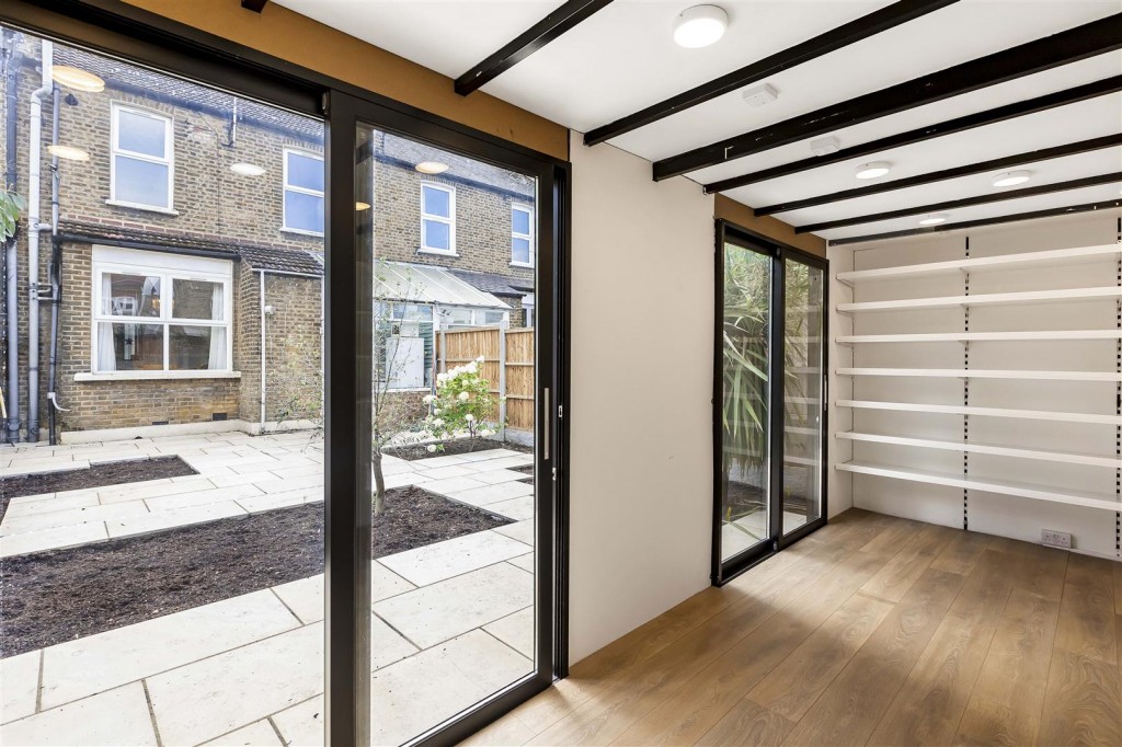 Grosvenor Road, Leyton, London, E10