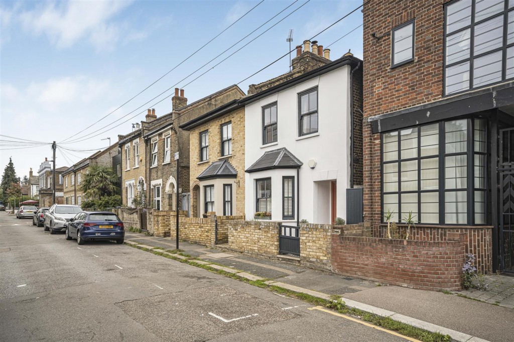 Eden Road, Walthamstow, London, E17