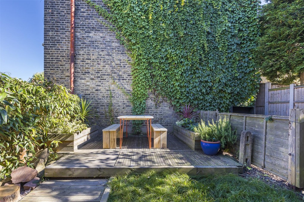 Francis Road, Leyton, London, E10