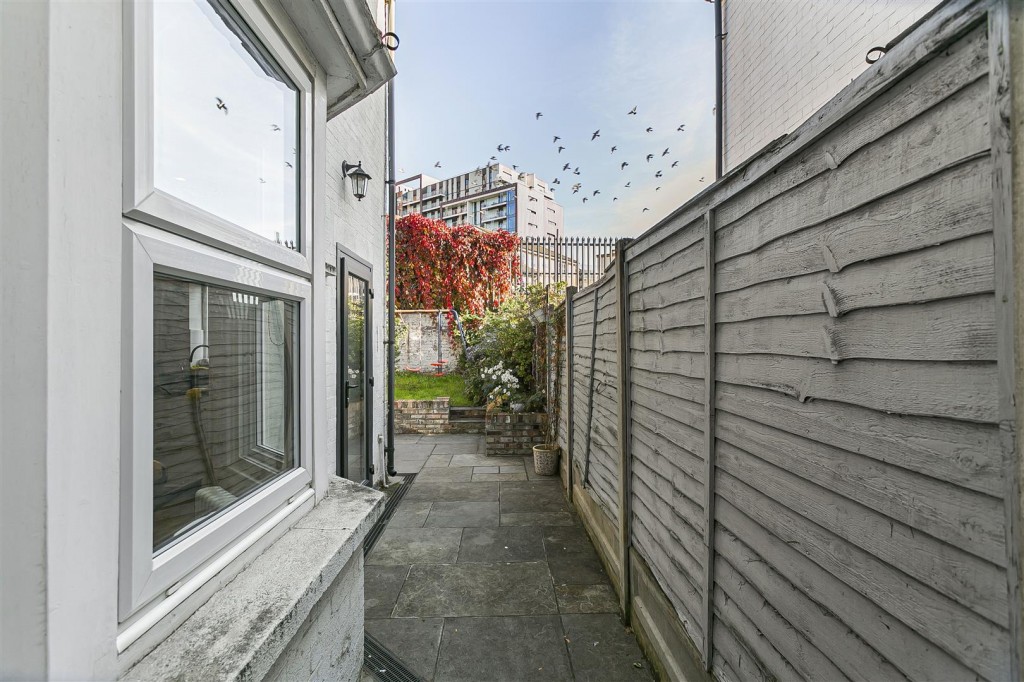 Exeter Road, Walthamstow, London, E17