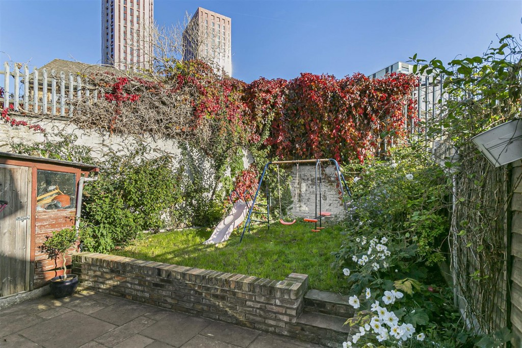 Exeter Road, Walthamstow, London, E17