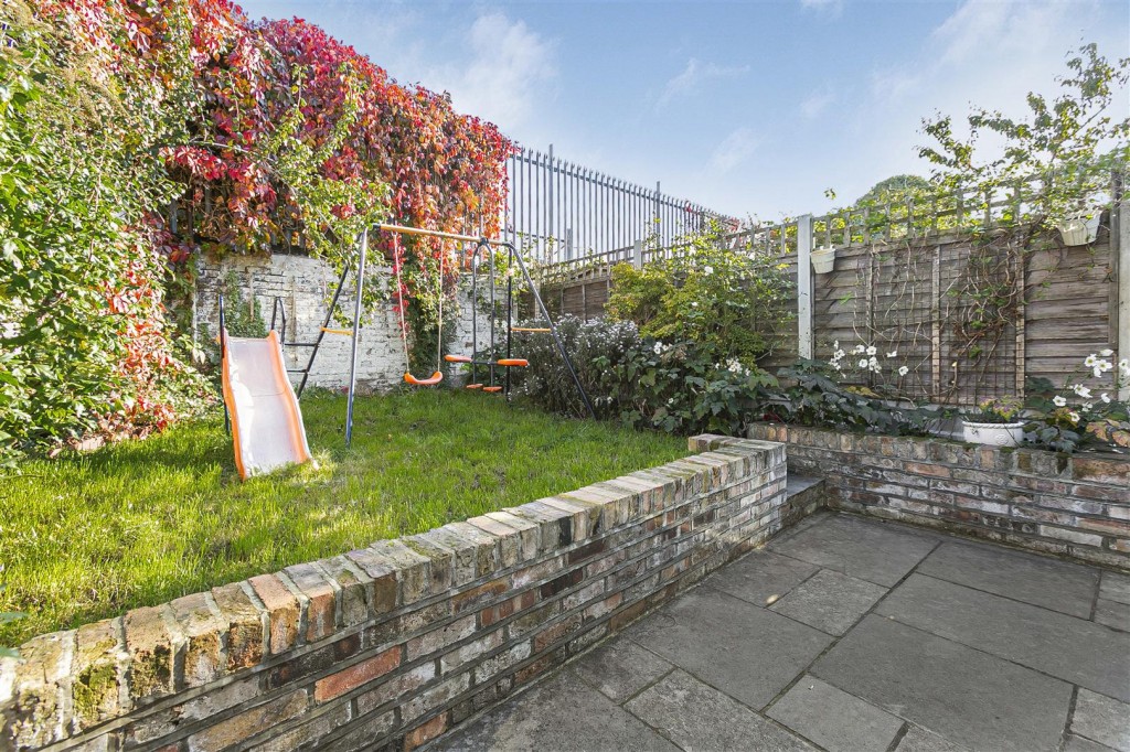 Exeter Road, Walthamstow, London, E17