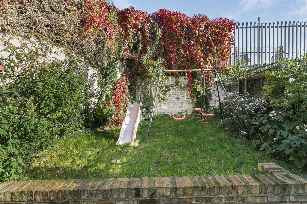 Exeter Road, Walthamstow, London, E17