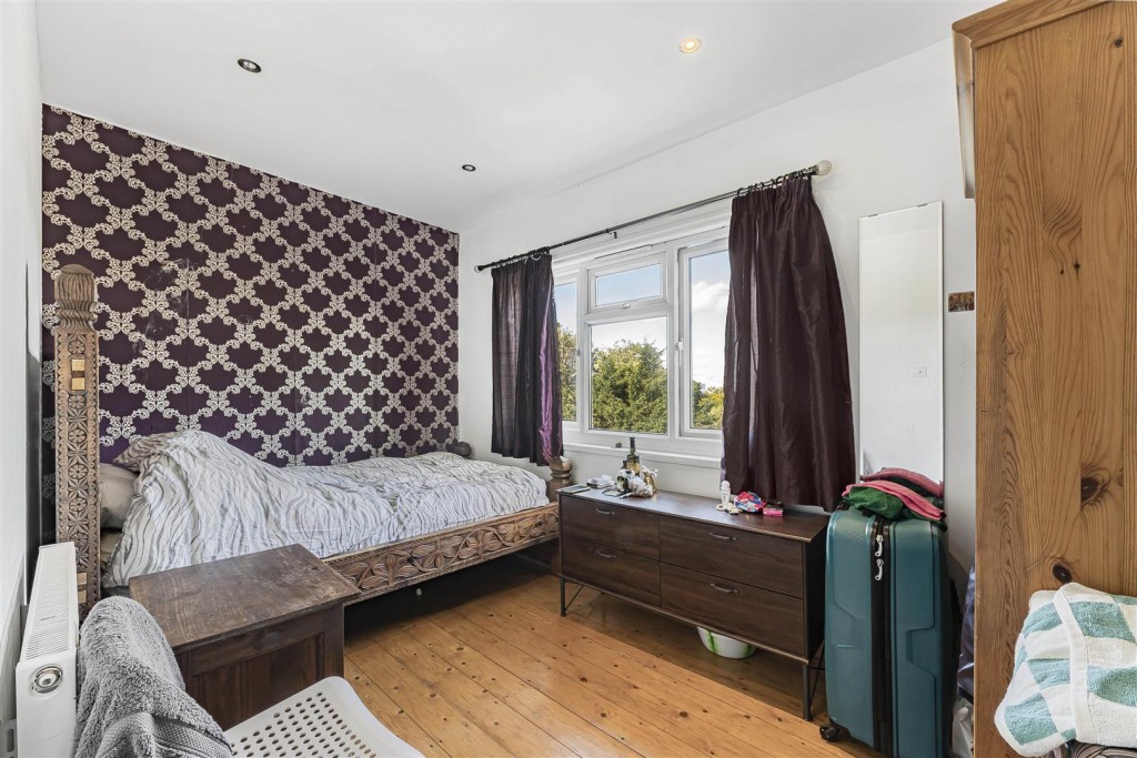 Woodside Park Avenue, Walthamstow, London, E17