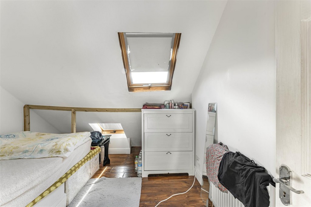 Woodside Park Avenue, Walthamstow, London, E17