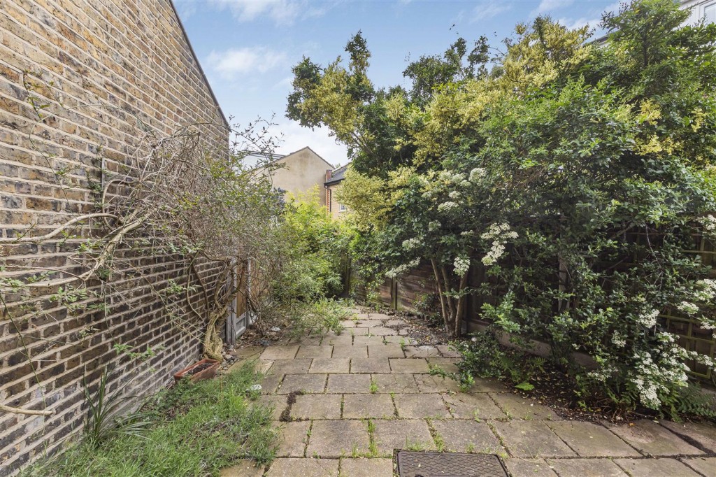 Grove Road, Walthamstow, London, E17