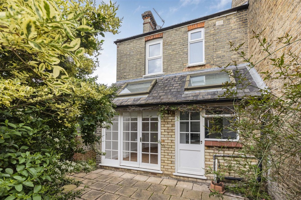 Grove Road, Walthamstow, London, E17