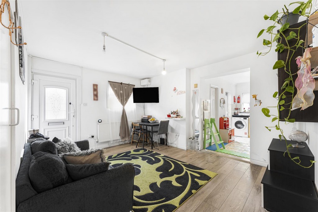 Ivy Road, Walthamstow, London, E17