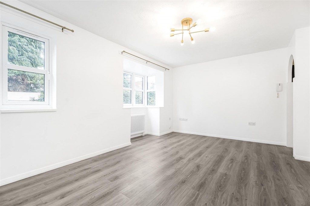 Chamberlain Place, Walthamstow, London, E17