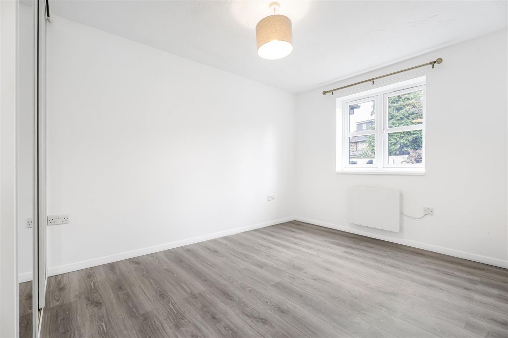 Chamberlain Place, Walthamstow, London, E17