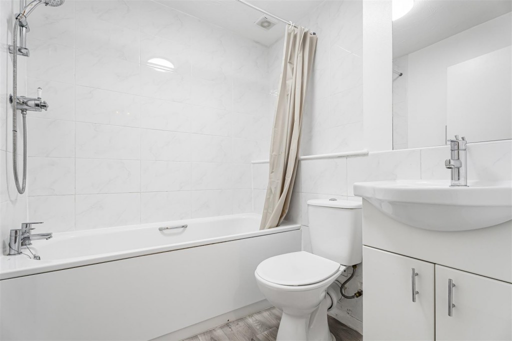 Chamberlain Place, Walthamstow, London, E17