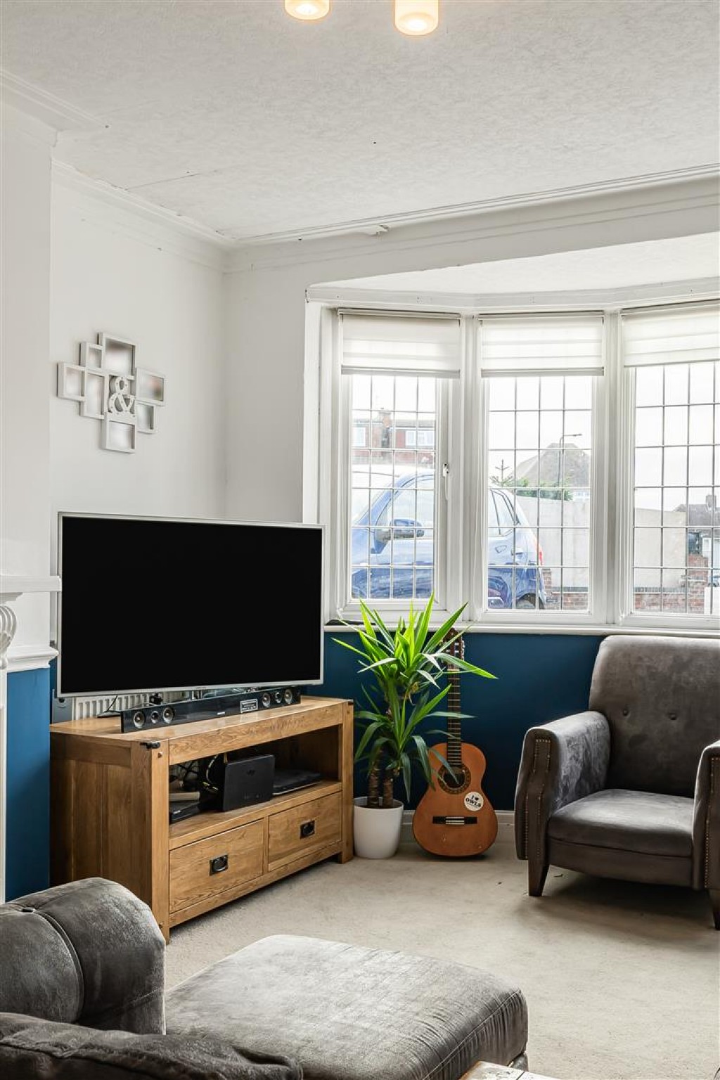 Priory Close, Chingford, London, E4